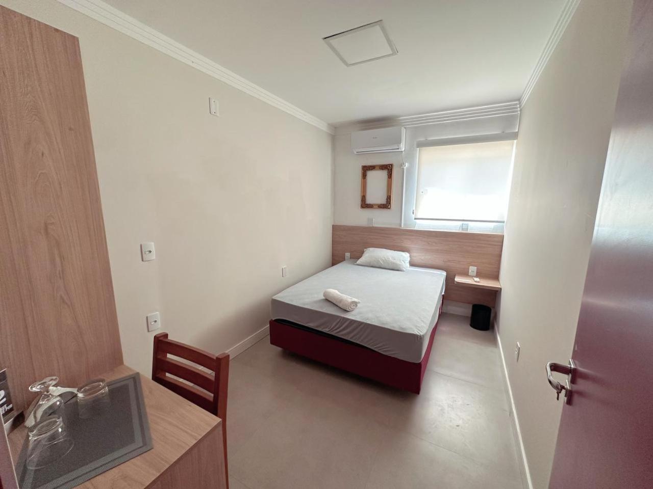 Casa / Pousada Penelope Bed & Breakfast Balneario Camboriu Luaran gambar